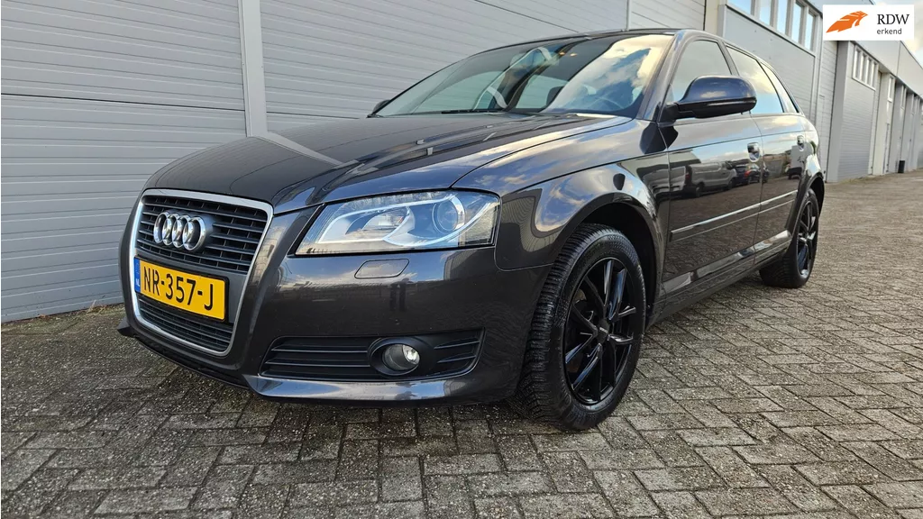 Audi A3 Sportback 1.8 TFSI Ambiente | Automaat | Clima |Cruise | Xenon | Apk 10-2027