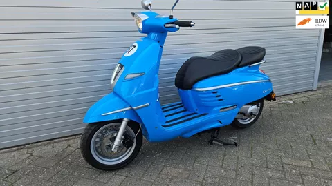 Peugeot Snorscooter Django Sport 25 km/h | 2017